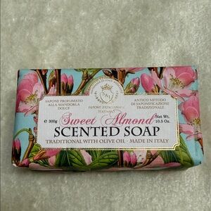 Sweet Almond Scented Soap - Pink Floral